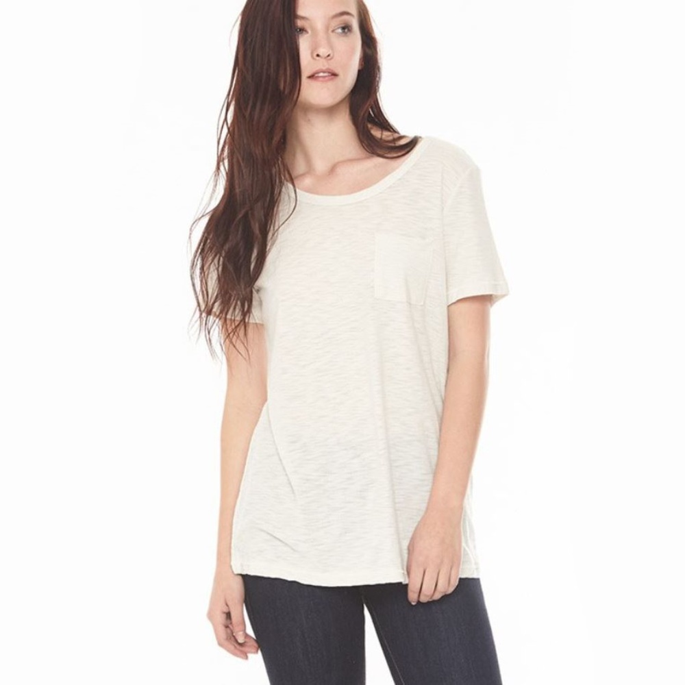 Slub Top with Scoop Neck and Pocket